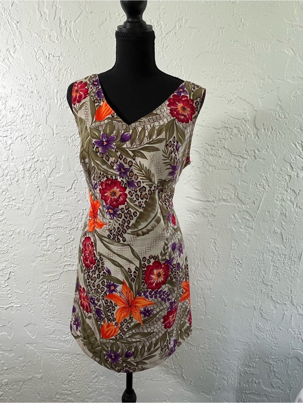 Katie Lee Collectionโ Floral Leopard Print Sleeveless Top Size 8